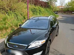 Schwarz Gebraucht 2010 Ford Mondeo Kombi | 2.500 €