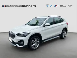 Alpinweiss iii Gebraucht 2020 BMW X1 xLine SUV | 27.655 € (Fairer Preis)