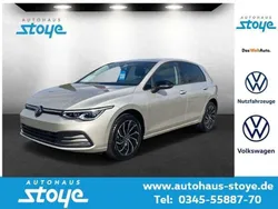 Silber Gebraucht 2023 VW Golf VIII Move Kleinwagen | 22.360 € (Guter Preis)