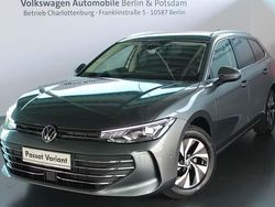 Grau Neu 2025 VW Passat Business Kombi | 41.888 € (Superpreis)