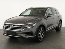 Siliziumgrau metallic Gebraucht 2020 VW Touareg Atmosphere SUV | 41.445 € (Superpreis)