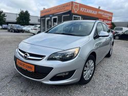 Silber Gebraucht 2015 Opel Astra Edition Kombi | 4.990 € (Fairer Preis)
