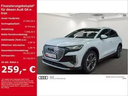 Gletscherweiß metallic Gebraucht 2022 Audi Q4 e-tron Basis SUV | 37.850 € (Fairer Preis)