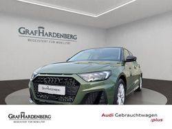 Distriktgrün metallic Gebraucht 2025 Audi A1 Sportback S-Line Kleinwagen | 39.255 €