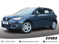 Magnetic grau / dach schwarz Gebraucht 2024 Seat Arona FR SUV | 28.330 € (Fairer Preis)