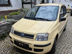 Gelb Gebraucht 2006 Fiat Panda Kleinwagen | 2.500 €