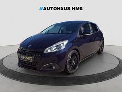 Blau Gebraucht 2018 Peugeot 208 Active Kleinwagen | 7.900 € (Fairer Preis)