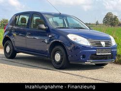 Blau Gebraucht 2009 Dacia Sandero Basis Kleinwagen | 1.900 € (Fairer Preis)