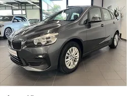 Grau Gebraucht 2021 BMW 218 Performance Van / Kleinbus | 22.900 € (Guter Preis)