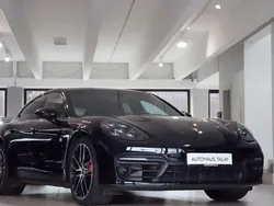 Tiefschwarz Gebraucht 2022 Porsche Panamera 4S Limousine | 102.880 €