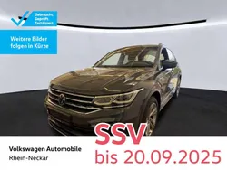 Delfingrau metallic Gebraucht 2021 VW Tiguan R-line SUV | 34.491 € (Fairer Preis)
