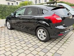 Schwarz Gebraucht 2011 Ford Focus Titanium Limousine | 6.000 € (Fairer Preis)