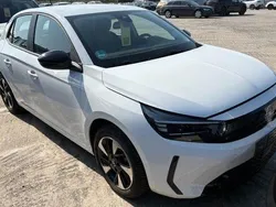 Weiß Gebraucht 2023 Opel Corsa-e Edition Kleinwagen | 17.800 € (Fairer Preis)