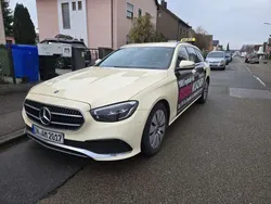 Gebraucht 2021 Mercedes E200 Avantgarde Kombi | 14.500 €
