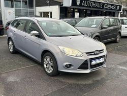 Silber Gebraucht 2014 Ford Focus Trend Kombi | 4.990 € (Fairer Preis)