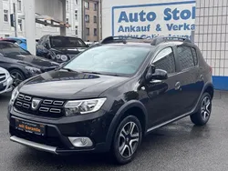 Schwarz Gebraucht 2020 Dacia Sandero Celebration Kleinwagen | 9.350 € (Guter Preis)