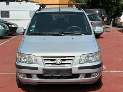 Silber Gebraucht 2004 Hyundai Matrix Van / Kleinbus | 2.199 € (Fairer Preis)