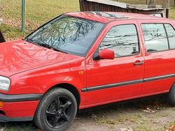 Rot Gebraucht 1995 VW Golf III Kleinwagen | 3.500 €