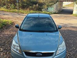 Blau Gebraucht 2008 Ford Focus Kombi | 2.500 € (Fairer Preis)