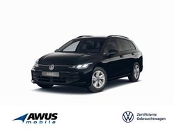 Schwarz / grenadillschwarz (metallic) Gebraucht 2025 VW Golf VIII Life Kombi | 32.990 € (Teuer)