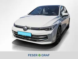 Pure white Gebraucht 2025 VW Golf VIII Edition Limousine | 30.880 € (Fairer Preis)
