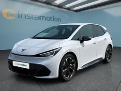 Weiß Gebraucht 2024 Cupra Born Kleinwagen | 31.199 € (Guter Preis)