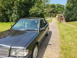 Grau Gebraucht 1990 Mercedes 190 Sportline Limousine | 21.500 €