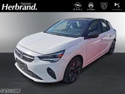 Weiß Gebraucht 2020 Opel Corsa-e Edition Kleinwagen | 13.390 € (Etwas zu teuer)
