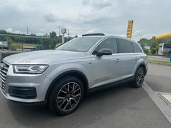 Grau Gebraucht 2017 Audi Q7 Comfort SUV | 39.000 € (Fairer Preis)