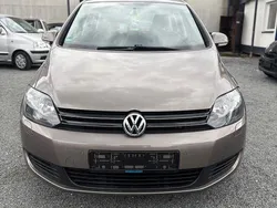 Braun Gebraucht 2010 VW Golf Plus Cross Comfortline Van / Kleinbus | 7.500 € (Fairer Preis)