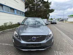 Grau Gebraucht 2016 Volvo XC60 Summum SUV | 13.999 € (Fairer Preis)