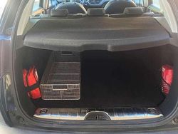 Gebraucht 2018 Peugeot 2008 SUV | 12.000 € (Fairer Preis)