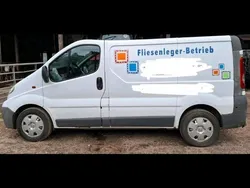 Weiß Gebraucht 2008 Opel Vivaro Van | 2.100 €