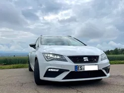 Weiß Gebraucht 2020 Seat Leon ST Beats Kombi | 22.999 € (Teuer)