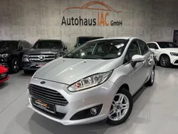 Silber Gebraucht 2015 Ford Fiesta Titanium Kleinwagen | 8.600 € (Fairer Preis)