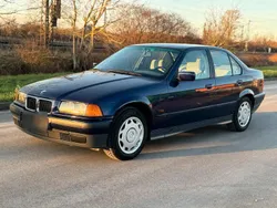 Blau Gebraucht 1995 BMW 320 Limousine | 6.990 €