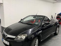 Schwarz Gebraucht 2005 Opel Tigra Cosmo Cabrio | 1.800 € (Fairer Preis)