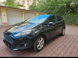 Schwarz Gebraucht 2013 Ford Fiesta SYNC Edition Kleinwagen | 5.400 € (Fairer Preis)