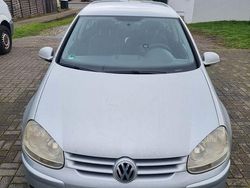 Silber Gebraucht 2008 VW Golf VI Comfortline Limousine | 1.999 € (Superpreis)