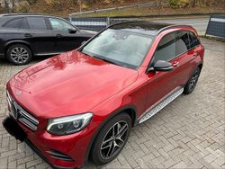 Rot Gebraucht 2019 Mercedes GLC350 AMG line SUV | 34.500 € (Fairer Preis)