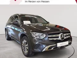 Graphitgrau metallic Gebraucht 2022 Mercedes GLC220 SUV | 27.489 € (Superpreis)
