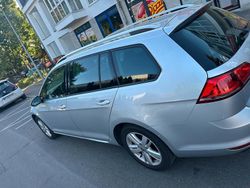 Grau Gebraucht 2016 VW Golf VII Kombi | 8.990 € (Guter Preis)