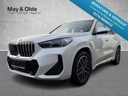 Mineralweiss metallic Gebraucht 2025 BMW X1 M Sport SUV | 37.490 € (Fairer Preis)
