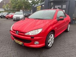 Rot Gebraucht 2004 Peugeot 206 CC Platinum Cabrio | 990 € (Superpreis)