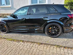Schwarz Gebraucht 2025 Audi e-tron Black Edition SUV | 33.500 €