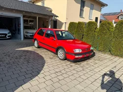 Rot Gebraucht 1996 VW Golf III Edition Kleinwagen | 10.990 €