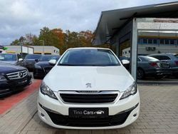 Weiß Gebraucht 2016 Peugeot 308 Active Kombi | 7.599 € (Fairer Preis)