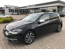 Schwarz Gebraucht 2019 VW Golf VII Join Limousine | 16.790 € (Guter Preis)