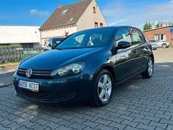 Blau Gebraucht 2010 VW Golf VI Comfortline Limousine | 5.490 € (Guter Preis)