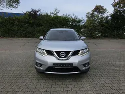 Silber Gebraucht 2015 Nissan X-Trail 360º SUV | 8.999 € (Fairer Preis)